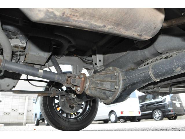 ハイゼットトラック ジャンボ 禁煙車 走28.820K メモリーナビ/1セグ/CD キーレス 社外13インチアルミ(2024年製ラジアルT) オートマ 3方開 ゲートプロテクター 鳥居 オーバーヘッドシェルフ(66枚目)