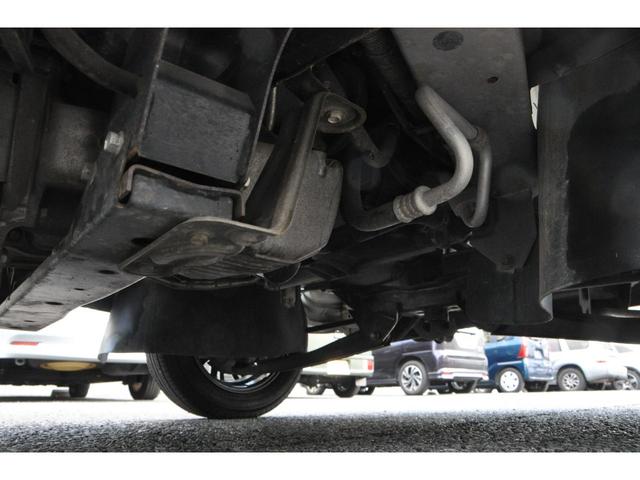 ハイゼットトラック ジャンボ 禁煙車 走28.820K メモリーナビ/1セグ/CD キーレス 社外13インチアルミ(2024年製ラジアルT) オートマ 3方開 ゲートプロテクター 鳥居 オーバーヘッドシェルフ(69枚目)