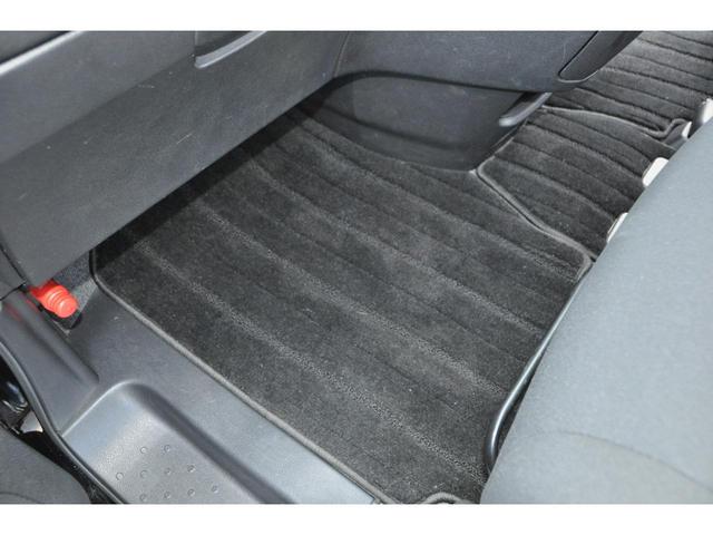 セレナ ライダー 1オーナー 両側パワスラ 8人乗り メモリーナビ/フルセグTV/バックカメラ/DVD/CD/ETC クルーズコントロール 社外17AW(2024年製ラジアルT)HIDヘッドライト/フォグライト(49枚目)