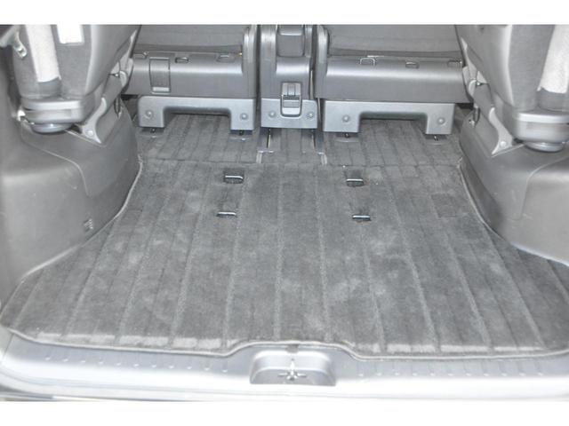 セレナ ライダー 1オーナー 両側パワスラ 8人乗り メモリーナビ/フルセグTV/バックカメラ/DVD/CD/ETC クルーズコントロール 社外17AW(2024年製ラジアルT)HIDヘッドライト/フォグライト(69枚目)