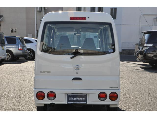 クリッパーバン DX 試乗OK タイミングベルト交換済み オートマ・パワステ・エアコン・集中ドアロック ハイルーフ 4人乗り/4ナンバー フロアマット&ドアバイザー(13枚目)