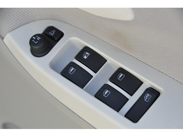 ステラ Ｌ　スマートアシスト　ワンオーナー　スマアシ（衝突軽減ブレーキ／横滑り防止機能／レーンキープアシスト／アイドリングＳＴＯＰ）　メモリーナビ／フルセグＴＶ／Ｂｌｕｅｔｏｏｔｈ／ＤＶＤ／ＣＤ／ＥＴＣ　ＬＥＤヘッドライト（10枚目）