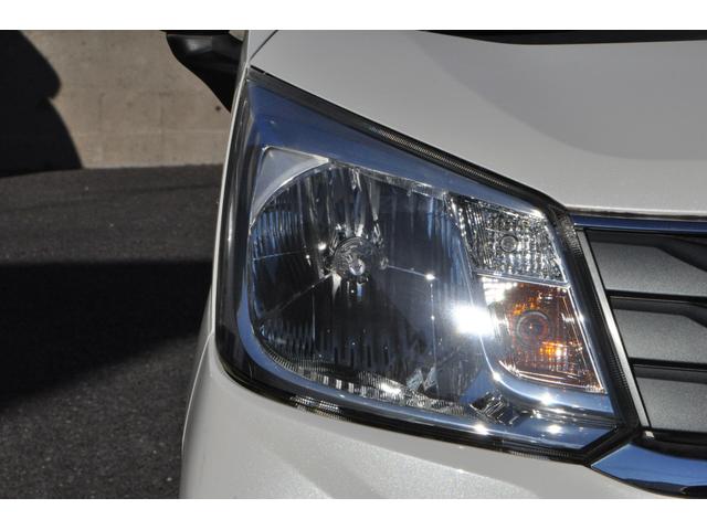 ステラ Ｌ　スマートアシスト　ワンオーナー　スマアシ（衝突軽減ブレーキ／横滑り防止機能／レーンキープアシスト／アイドリングＳＴＯＰ）　メモリーナビ／フルセグＴＶ／Ｂｌｕｅｔｏｏｔｈ／ＤＶＤ／ＣＤ／ＥＴＣ　ＬＥＤヘッドライト（20枚目）