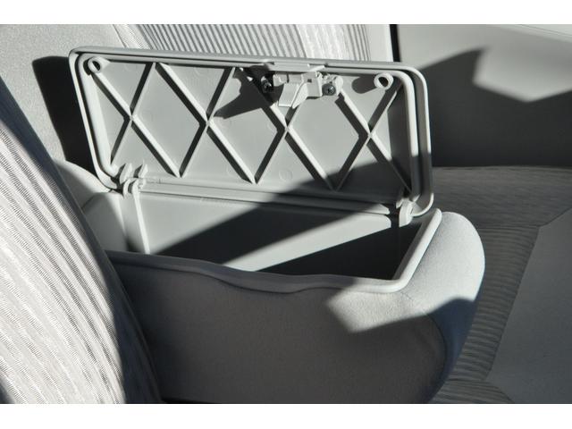 ステラ Ｌ　スマートアシスト　ワンオーナー　スマアシ（衝突軽減ブレーキ／横滑り防止機能／レーンキープアシスト／アイドリングＳＴＯＰ）　メモリーナビ／フルセグＴＶ／Ｂｌｕｅｔｏｏｔｈ／ＤＶＤ／ＣＤ／ＥＴＣ　ＬＥＤヘッドライト（41枚目）