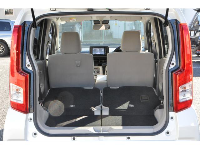 ステラ Ｌ　スマートアシスト　ワンオーナー　スマアシ（衝突軽減ブレーキ／横滑り防止機能／レーンキープアシスト／アイドリングＳＴＯＰ）　メモリーナビ／フルセグＴＶ／Ｂｌｕｅｔｏｏｔｈ／ＤＶＤ／ＣＤ／ＥＴＣ　ＬＥＤヘッドライト（61枚目）