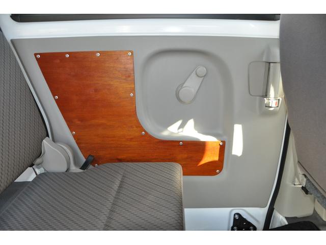 NV100クリッパーバン DX GLセーフティパッケージ 切替式4WD 電格ミラー エマージェンシーブレーキ(衝突軽減ブレーキ/横滑り防止/レーンキープ) 前後ドラレコ メモリーナビ/フルセグTV/DVD/CD/ETC キーレスキー オーバーヘッドシェルフ(58枚目)