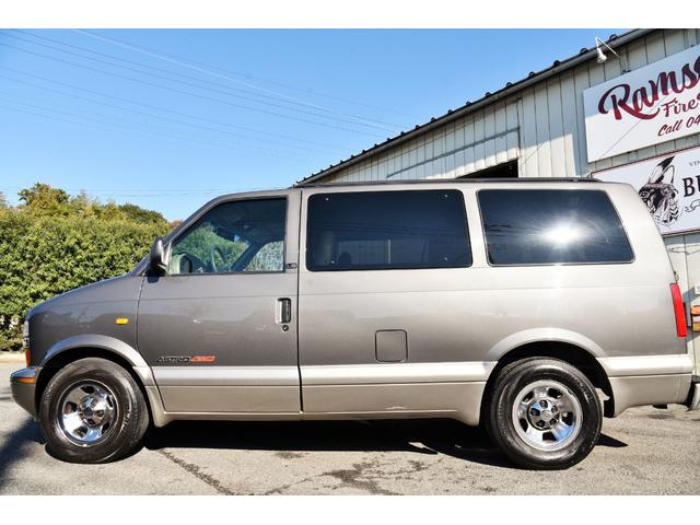 シボレーアストロ(シボレー)LS ディーラー車 4WD 純正 シボレーアストロ(シボレー)LS ディーラー車 4WD 純正