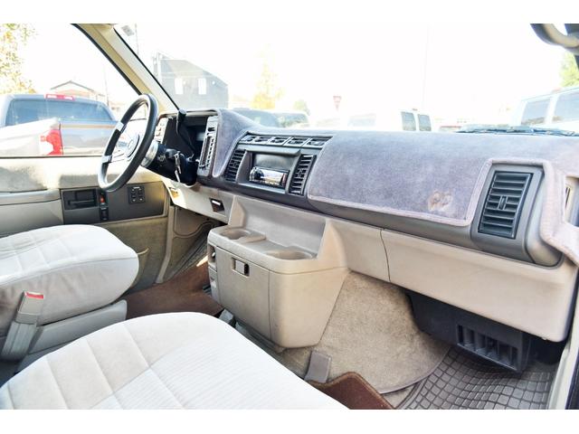 シボレーアストロ LT ラグジュアリーツーリング 1ナンバー登録 ロールーフ ルーフレール 社外AW 社外CD ETC リアエアコン リアヒーター(24枚目)