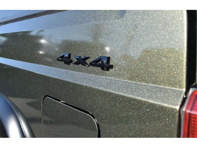 ジープ・チェロキー スポーツ　ＪＥＥＰエコグリーン全塗装　社外１６ＡＷ　グッドリッチＴＡ　ルーフキャリア　樹脂部分マッドブラック　天井スェード張り替　社外オーディオ　４ＷＤ（12枚目）