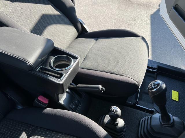 ジムニー ＸＬ　３インチリフトアップ　ハイパーチャンバー　柿本改マフラー　ヘリテージ前後バンパー　ディスプレイオーディオ　ＥＴＣ（52枚目）