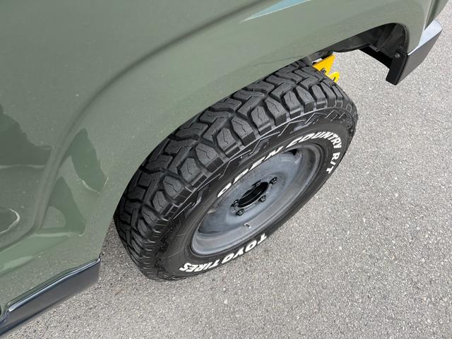 ジムニー ＸＣ　ＡＰＩＯタクティカル前後バンパー＆グリル　ＲＯＡＤＷＩＮ２０ｍｍサスキット　静香御前マフラー　リアラダー　ワイルドボアホイール　純正８インチフルセグナビ　バックカメラ　ドライブレコーダー　ＥＴＣ（21枚目）