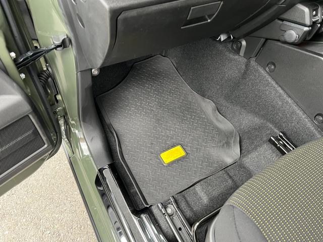 ジムニー ＸＣ　ＡＰＩＯタクティカル前後バンパー＆グリル　ＲＯＡＤＷＩＮ２０ｍｍサスキット　静香御前マフラー　リアラダー　ワイルドボアホイール　純正８インチフルセグナビ　バックカメラ　ドライブレコーダー　ＥＴＣ（66枚目）