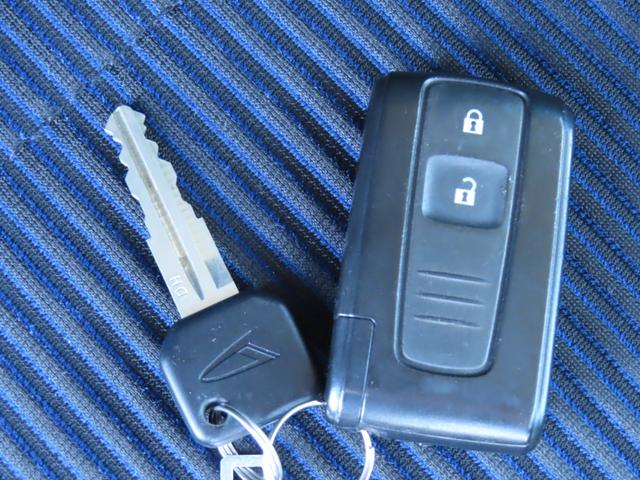 ムーヴ カスタム Xリミテッド 純正アルミホイール インテリキー タイミングチェーン キセノンライト オートエアコン(67枚目)