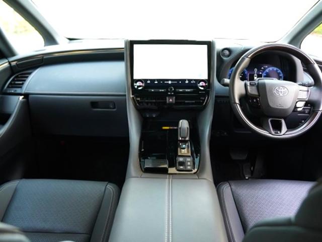 ヴェルファイアハイブリッド Z プレミア ユニバーサルステップ リアエンターテイメント(15枚目)