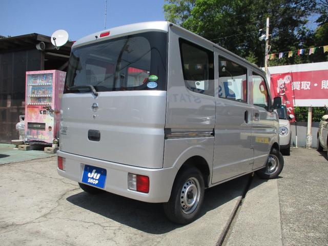 日産 ＮＶ１００クリッパーバン