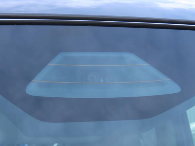 スペーシア ギア　ＨＹＢＲＩＤ　ＸＺターボ　全方位カメラ付きナビ　オートライト　Ｂｌｕｅｔｏｏｔｈ　スライドドア　プッシュスタート　シートヒーター　オートエアコン　禁煙車　スズキセーフティーサポート　ワンオーナー　衝突被害軽減システム　アイドリングストップ（5枚目）