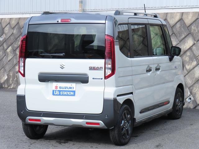 スペーシア ギア　ＨＹＢＲＩＤ　ＸＺターボ　全方位カメラ付きナビ　オートライト　Ｂｌｕｅｔｏｏｔｈ　スライドドア　プッシュスタート　シートヒーター　オートエアコン　禁煙車　スズキセーフティーサポート　ワンオーナー　衝突被害軽減システム　アイドリングストップ（11枚目）