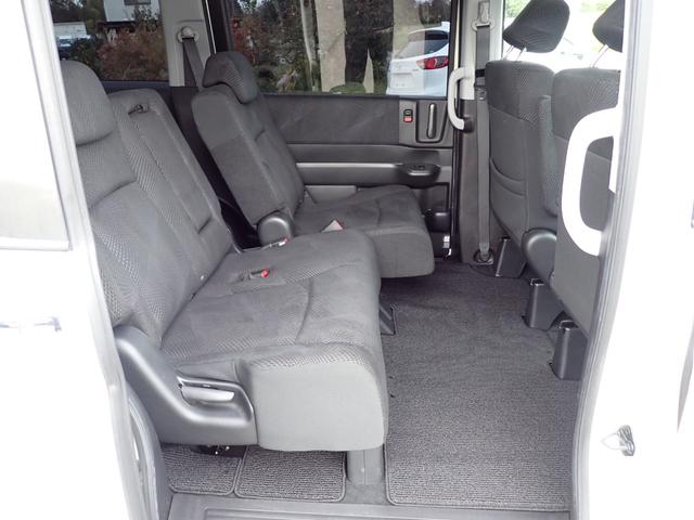 ステップワゴンスパーダ Z HDDナビエディション 1年間走行無制限保証付き スマートキー ナビ フルセグTV CD DVD バックカメラ ETC 両側自動ドア HIDライト オートライト パドルシフト 純正16インチアルミホイール タイミングチェーン(42枚目)