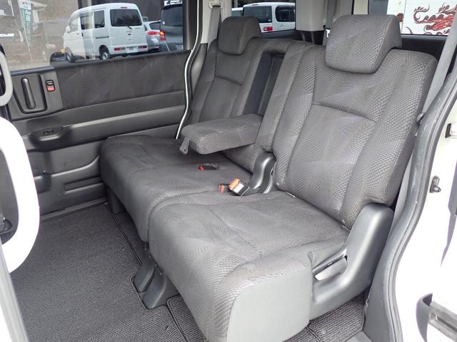 ステップワゴンスパーダ Z HDDナビエディション 1年間走行無制限保証付き スマートキー ナビ フルセグTV CD DVD バックカメラ ETC 両側自動ドア HIDライト オートライト パドルシフト 純正16インチアルミホイール タイミングチェーン(45枚目)