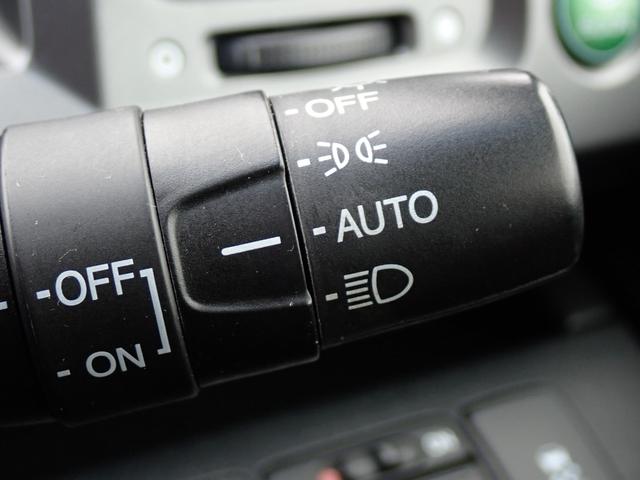 ステップワゴンスパーダ Z HDDナビエディション 1年間走行無制限保証付き スマートキー ナビ フルセグTV CD DVD バックカメラ ETC 両側自動ドア HIDライト オートライト パドルシフト 純正16インチアルミホイール タイミングチェーン(62枚目)