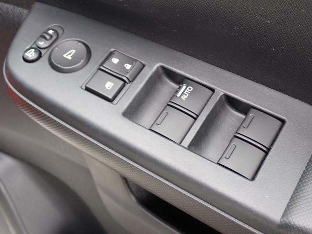 ステップワゴンスパーダ Z HDDナビエディション 1年間走行無制限保証付き スマートキー ナビ フルセグTV CD DVD バックカメラ ETC 両側自動ドア HIDライト オートライト パドルシフト 純正16インチアルミホイール タイミングチェーン(64枚目)