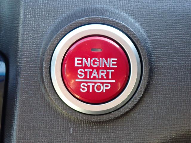 Ｎ－ＯＮＥ ツアラー・Ｌパッケージ　１年間走行無制限保証付　プッシュスタート　ナビ　ワンセグＴＶ　Ｂｌｕｅｔｏｏｔｈ　バックカメラ　３６０°ドライブレコーダー　ＥＴＣ　クルーズコントロール　ＨＩＤヘッドライト　オートライト　パドルシフト（54枚目）