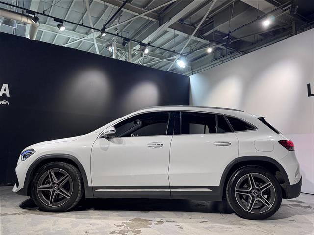 ＧＬＡクラス ＧＬＡ２００ｄ　４マチック　ＡＭＧライン　ＡＭＧライン／１９インチＡＭＧアルミホイール／パノラミックスライディングルーフ／レーダーセーフティｐｋｇ／ＡＣＣ／３６０カメラ／シートヒーター／パワーテールゲート／１０．２５インチディスプレイ／ＥＴＣ（12枚目）