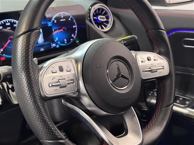 ＧＬＡクラス ＧＬＡ２００ｄ　４マチック　ＡＭＧライン　ＡＭＧライン／１９インチＡＭＧアルミホイール／パノラミックスライディングルーフ／レーダーセーフティｐｋｇ／ＡＣＣ／３６０カメラ／シートヒーター／パワーテールゲート／１０．２５インチディスプレイ／ＥＴＣ（17枚目）