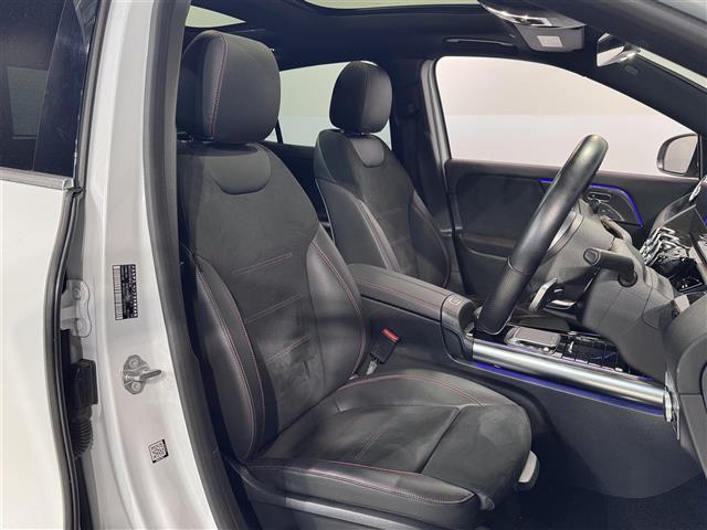 ＧＬＡクラス ＧＬＡ２００ｄ　４マチック　ＡＭＧライン　ＡＭＧライン／１９インチＡＭＧアルミホイール／パノラミックスライディングルーフ／レーダーセーフティｐｋｇ／ＡＣＣ／３６０カメラ／シートヒーター／パワーテールゲート／１０．２５インチディスプレイ／ＥＴＣ（34枚目）