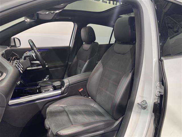 ＧＬＡクラス ＧＬＡ２００ｄ　４マチック　ＡＭＧライン　ＡＭＧライン／１９インチＡＭＧアルミホイール／パノラミックスライディングルーフ／レーダーセーフティｐｋｇ／ＡＣＣ／３６０カメラ／シートヒーター／パワーテールゲート／１０．２５インチディスプレイ／ＥＴＣ（35枚目）
