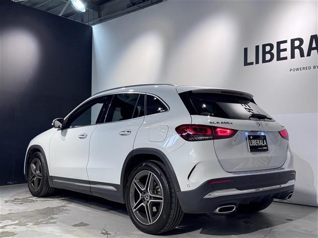 ＧＬＡクラス ＧＬＡ２００ｄ　４マチック　ＡＭＧライン　ＡＭＧライン／１９インチＡＭＧアルミホイール／パノラミックスライディングルーフ／レーダーセーフティｐｋｇ／ＡＣＣ／３６０カメラ／シートヒーター／パワーテールゲート／１０．２５インチディスプレイ／ＥＴＣ（42枚目）