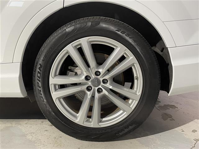 Ｑ７ ２．０ＴＦＳＩクワトロ　Ｓラインパッケージ（10枚目）