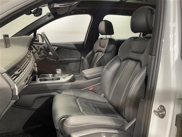 Ｑ７ ２．０ＴＦＳＩクワトロ　Ｓラインパッケージ（35枚目）