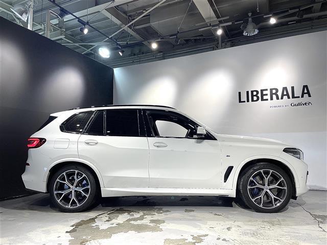 Ｘ５ ｘＤｒｉｖｅ　４０ｄ　Ｍスポーツ　電動パノラマサンルーフ／コンフォートｐｋｇ／ハイラインｐｋｇ／プラスｐｋｇ／フロントマッサージシート／ベンチレーション／純正２１インチＡＷ／保冷保温機能カップホルダー／３６０度カメラ／ＡＣＣ／ＨＵＤ（11枚目）