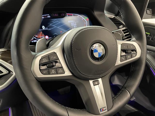 Ｘ５ ｘＤｒｉｖｅ　４０ｄ　Ｍスポーツ　電動パノラマサンルーフ／コンフォートｐｋｇ／ハイラインｐｋｇ／プラスｐｋｇ／フロントマッサージシート／ベンチレーション／純正２１インチＡＷ／保冷保温機能カップホルダー／３６０度カメラ／ＡＣＣ／ＨＵＤ（18枚目）