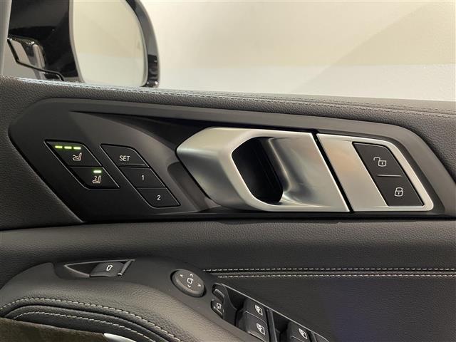 Ｘ５ ｘＤｒｉｖｅ　４０ｄ　Ｍスポーツ　電動パノラマサンルーフ／コンフォートｐｋｇ／ハイラインｐｋｇ／プラスｐｋｇ／フロントマッサージシート／ベンチレーション／純正２１インチＡＷ／保冷保温機能カップホルダー／３６０度カメラ／ＡＣＣ／ＨＵＤ（38枚目）