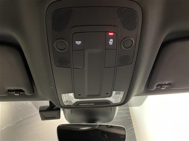 Ｑ３ ３５ＴＤＩクワトロ　Ｓライン　アンビエントライティング／Ａｕｄｉパーキングシステム／バーチャルコックピット／スマートフォンインターフェイス／サウンドビューカメラ／Ａｕｄｉホールドアシスト／ルームミラー自動防眩／ビルトインＥＴＣ（28枚目）