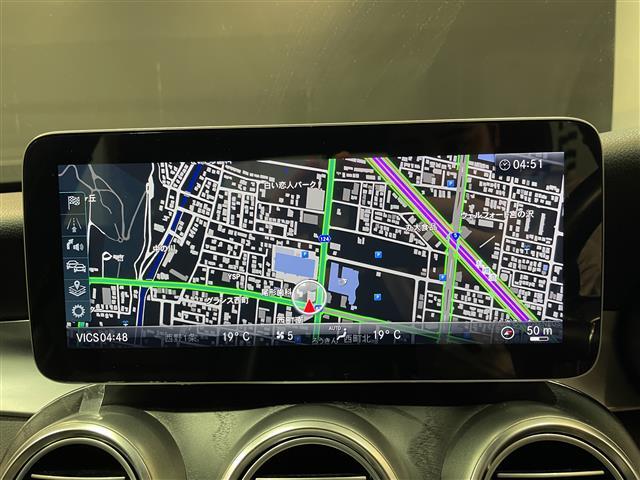 Cクラス C200 4マチック ローレウスエディション burumesterサウンド/シートセンサー/カラーマルチファンクションディスプレイ/自動防眩ルームミラー&ドアミラー/マイクロエアフィルター&チャコールフィルター/ビルトインETC/オートライト(18枚目)