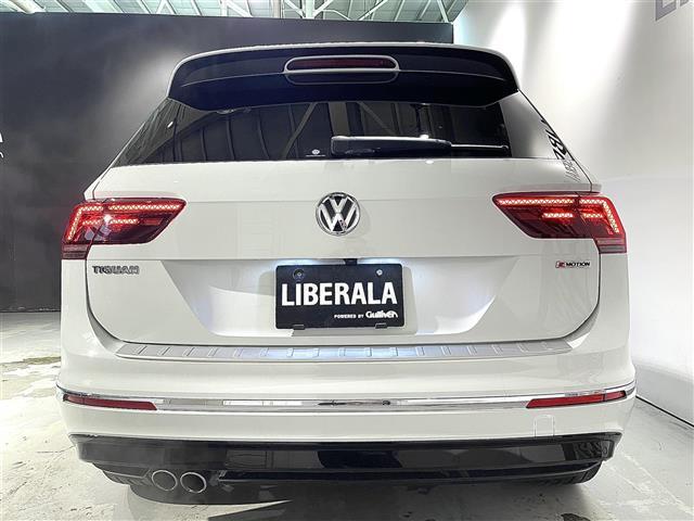 ティグアン TDI 4モーション Rライン チルト&テレスコピックステアリング/パワーテールゲート/インテリアアンビエントライト/カミングホーム&リービングホーム/シートヒーター(D/N)/パワーテールゲート/シートヒーター(D/N)/ETC(9枚目)