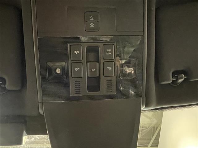 ティグアン TDI 4モーション Rライン チルト&テレスコピックステアリング/パワーテールゲート/インテリアアンビエントライト/カミングホーム&リービングホーム/シートヒーター(D/N)/パワーテールゲート/シートヒーター(D/N)/ETC(19枚目)