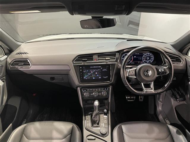 ティグアン TDI 4モーション Rライン チルト&テレスコピックステアリング/パワーテールゲート/インテリアアンビエントライト/カミングホーム&リービングホーム/シートヒーター(D/N)/パワーテールゲート/シートヒーター(D/N)/ETC(39枚目)