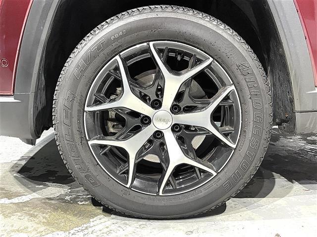 ジープ・コマンダー リミテッド アダプティブクルーズコントロール/サラウンドビューカメラ/ParkSenseフロント・リアパークアシスト/被害軽減ブレーキ/ダプティブクルーズコントロール /オールスピードトラクションコントロール(7枚目)