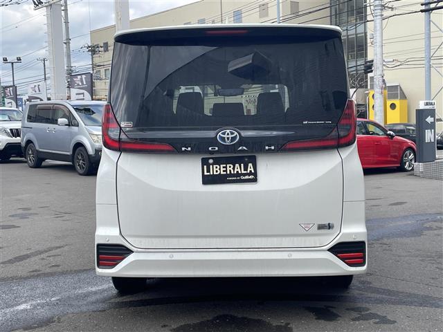 ノア ハイブリッドＳ－Ｚ　純正ナビ　バックカメラ　両側パワスラ（8枚目）