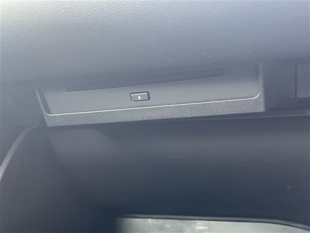 ノア ハイブリッドＳ－Ｚ　純正ナビ　バックカメラ　両側パワスラ（16枚目）