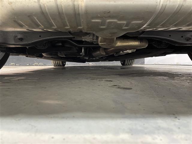 TTSクーペ 2.0TFSI クワトロ 純正ナビ フルセグTV バックカメラ フロントカメラ レザーシート 前席シートヒーター ACC ETC LEDヘッドライト コーナーセンサー(12枚目)