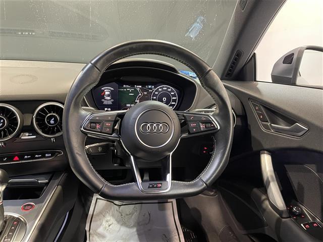 TTSクーペ 2.0TFSI クワトロ 純正ナビ フルセグTV バックカメラ フロントカメラ レザーシート 前席シートヒーター ACC ETC LEDヘッドライト コーナーセンサー(14枚目)