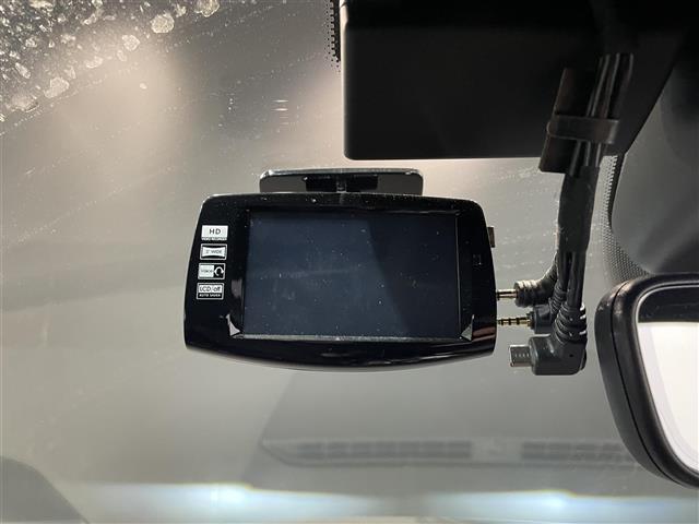 TTSクーペ 2.0TFSI クワトロ 純正ナビ フルセグTV バックカメラ フロントカメラ レザーシート 前席シートヒーター ACC ETC LEDヘッドライト コーナーセンサー(27枚目)