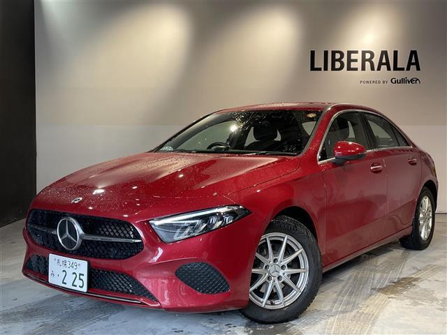 Aクラスセダン A180セダン(2枚目)