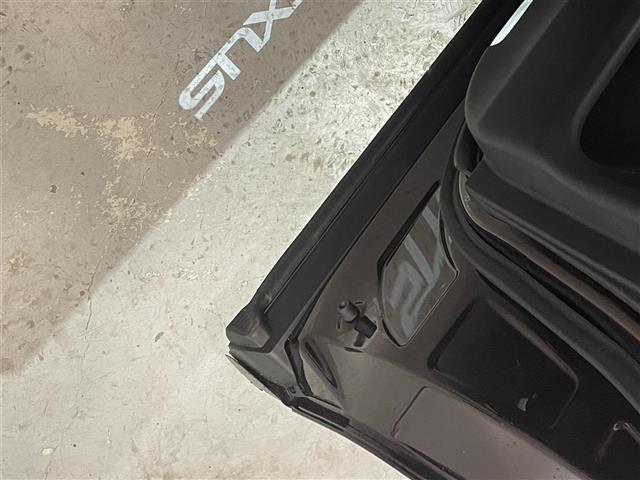 ＬＭ ＬＭ５００ｈ　バージョンＬ　☆４ＷＤ☆サンルーフ☆純正ナビ☆マークレビンソン☆フルセグＴＶ☆全周囲カメラ☆純正フリップダウンモニター☆レザーシート☆パワーシート☆シートヒーター☆ベンチレーションシート☆マッサージシート☆ＥＴＣ（21枚目）