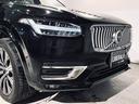 ＸＣ９０ Ｂ６　ＡＷＤ　インスクリプション　クライメートｐｋｇ／ｈａｒｍａｎ・ｋａｒｄｏｎサラウンド／Ｏｒｒｅｆｏｒｓ製クリスタルシフト／ＡＣＣ／ＨＵＤ／ＬＥＤヘッドライト／黒レザー／シートヒーター／シートベンチレーション／３６０°カメラ（5枚目）